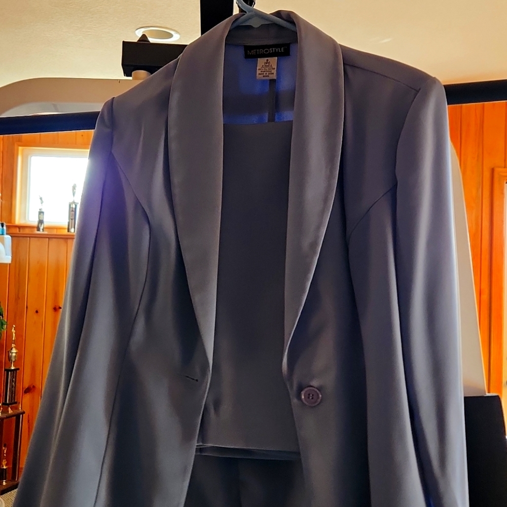 Suit